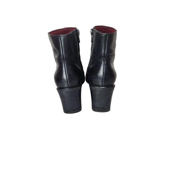 Naturalizer Black Heeled Ankle Boots Size 7M - Picture 2 of 10